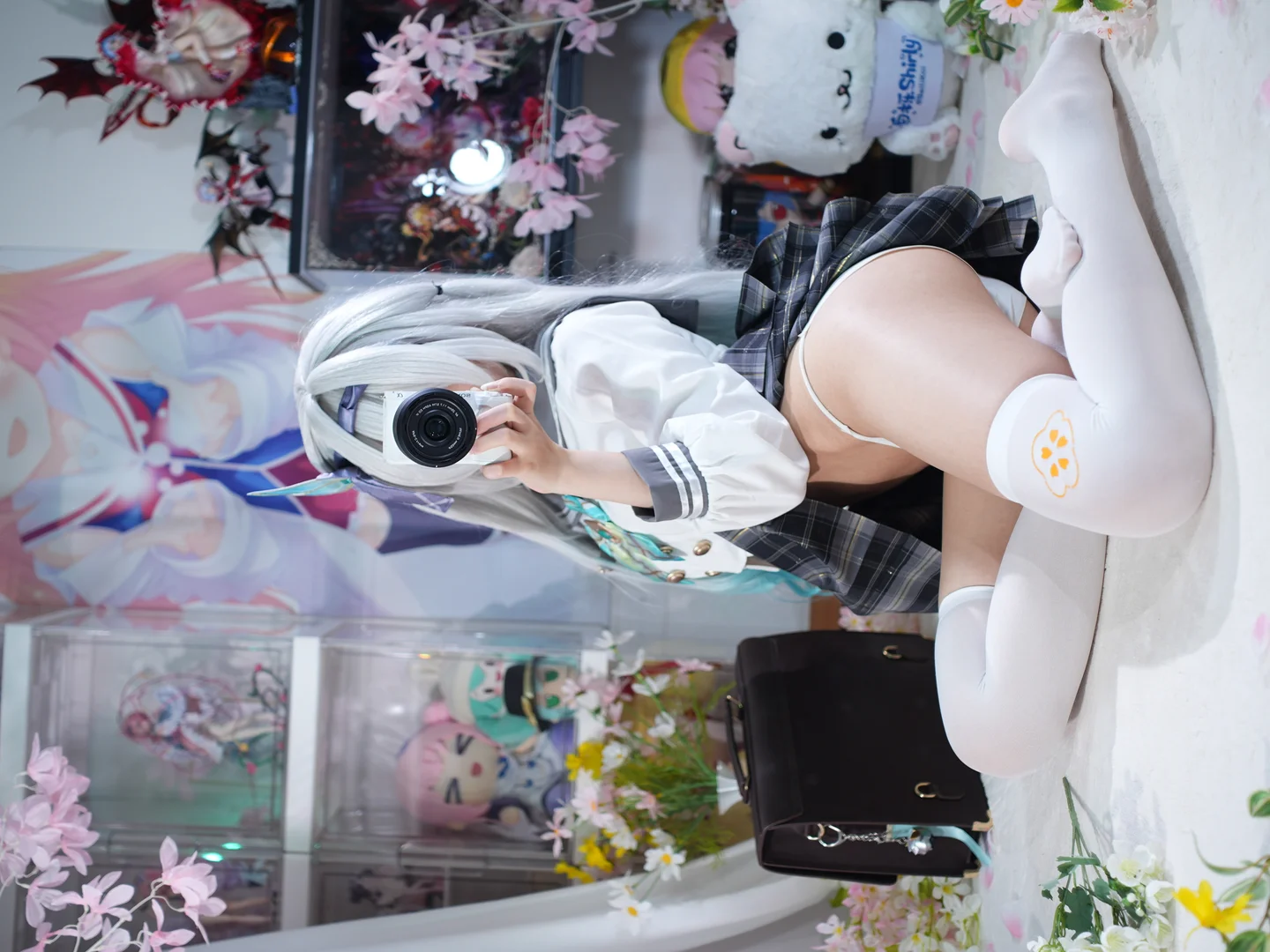 白栎Shirly - No.028 春日流萤 [130P,25V-7.23GB]01 tg@simisebaisi 【丝足阁】010.webp